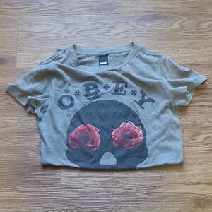 Obey Tee w/ Skull-Floral Design